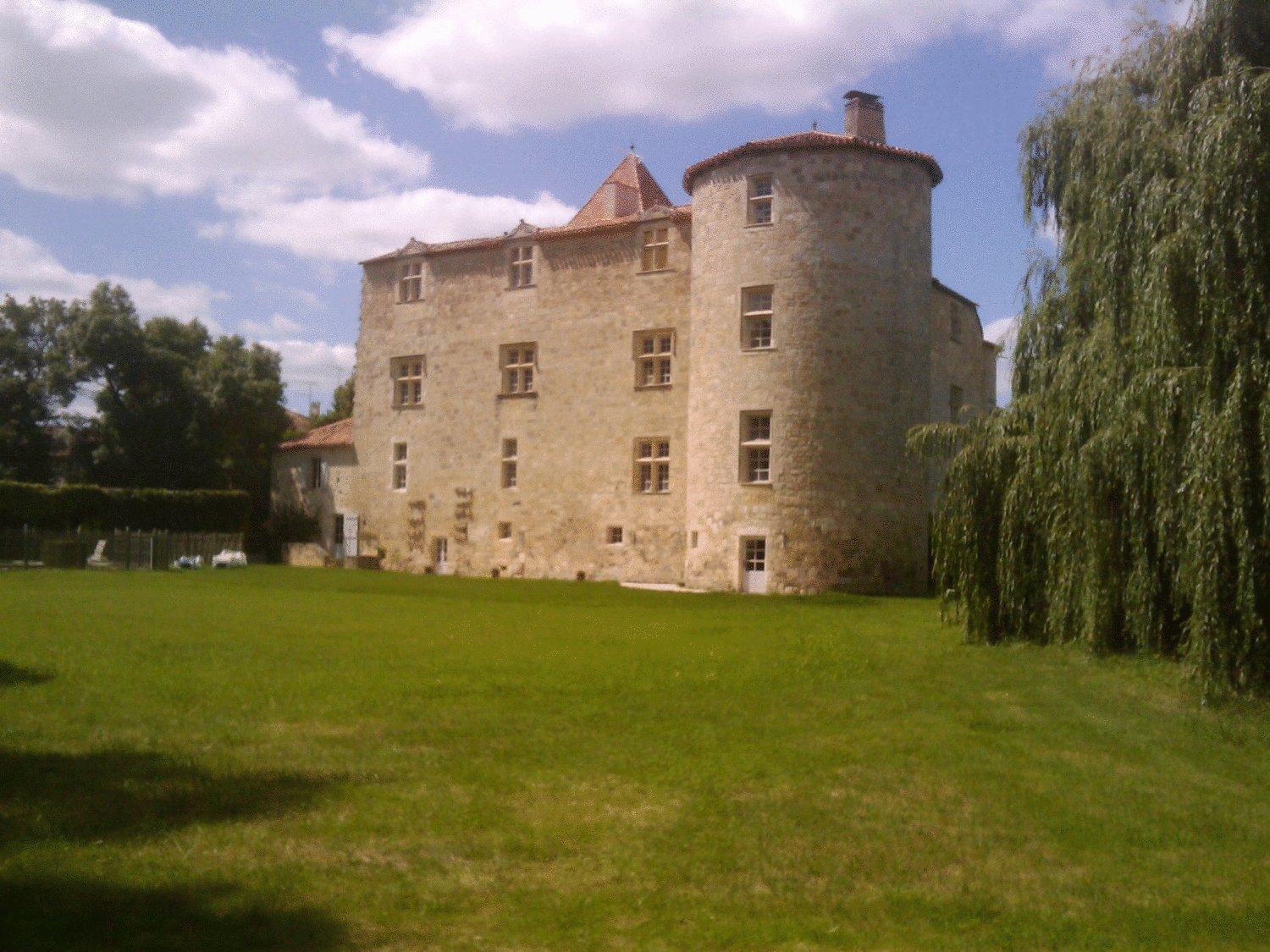 Chateau De Fourcès Екстериор снимка